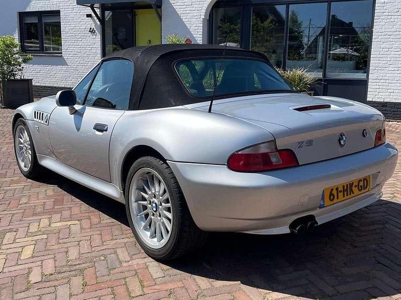 Zilver Gebruikt 2001 BMW Z3 Cabriolet | € 11.500 (Eerlijke prijs) - Afbeelding 1/4