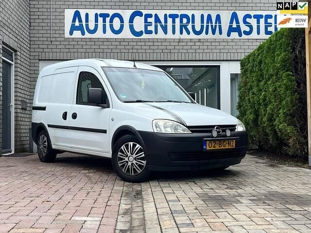 Overige Gebruikt 2003 Opel Combo MPV | € 2.999 (Eerlijke prijs) - Afbeelding 1/4