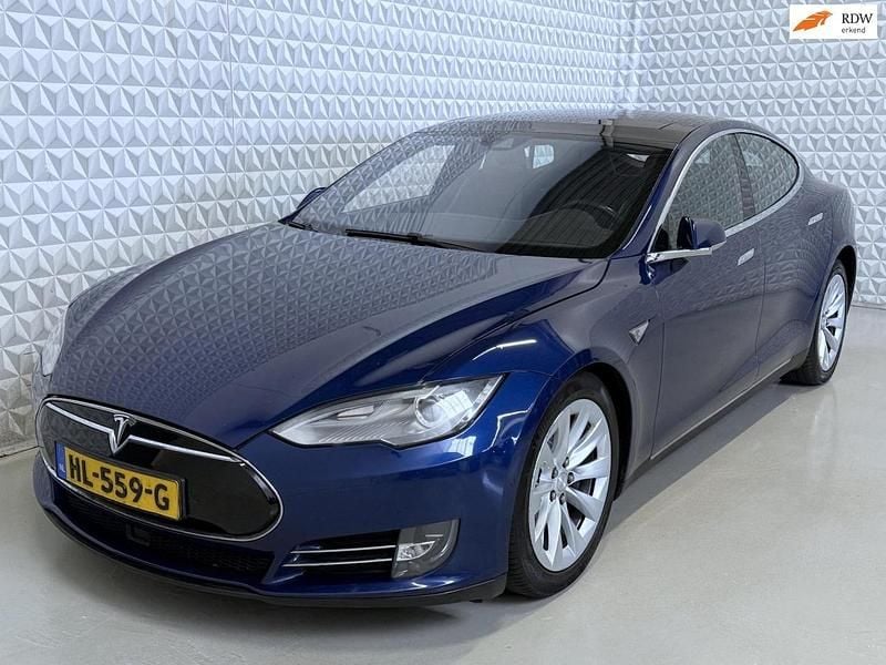 Occasion Tesla Model S 278 kW (378 PK) 2015 Blauw (metallic) Hatchback
