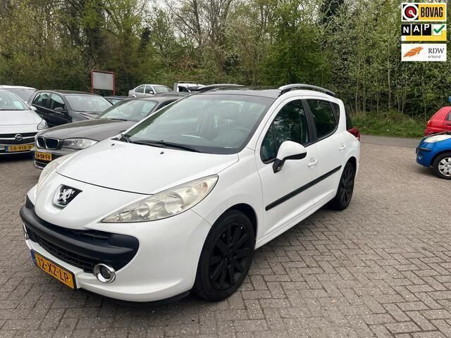 Wit Gebruikt 2007 Peugeot 207 Stationwagen | € 3.000 (Iets duurder) - Afbeelding 1/4
