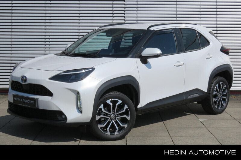 Wit, metallic lak Gebruikt 2022 Toyota Yaris Cross SUV | € 24.945 (Goede deal) - Afbeelding 1/4
