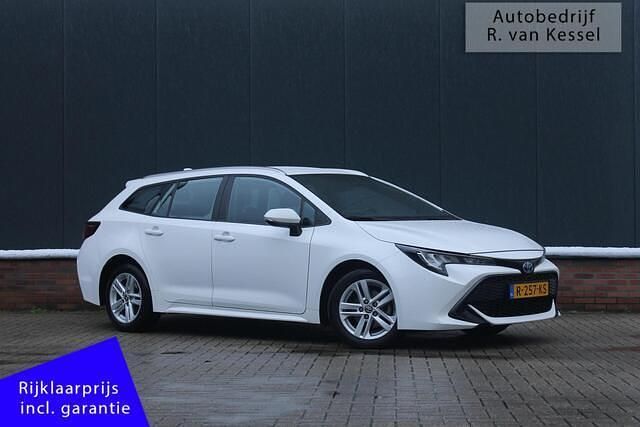 Occasion Toyota Corolla Active 123 PK (90 kW) 2022 Wit Stationwagen