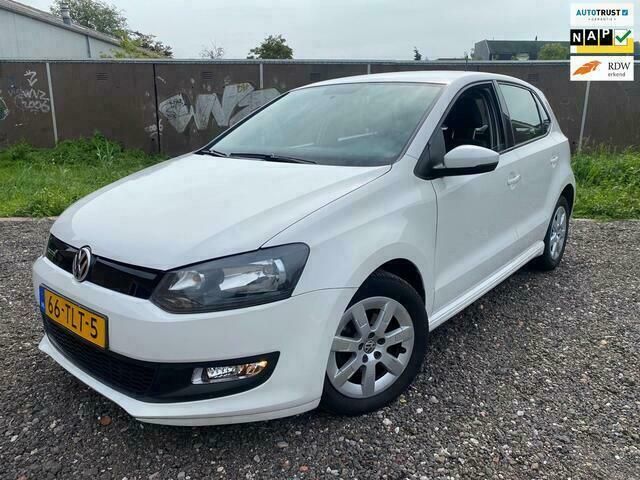 Wit Gebruikt 2012 VW Polo Hatchback | € 5.950 (Eerlijke prijs) - Afbeelding 1/4