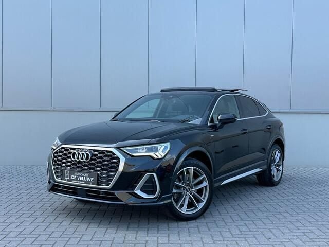 Zwart Gebruikt 2022 Audi Q3 Sportback S-Line SUV | € 43.950 (Eerlijke prijs) - Afbeelding 1/4