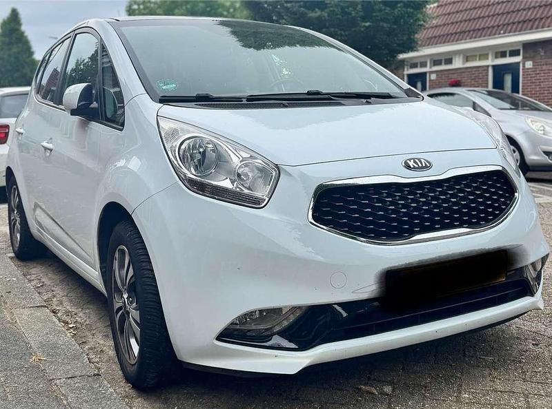 Wit Gebruikt 2015 Kia Venga Hatchback | € 11.500 (Eerlijke prijs) - Afbeelding 1/4