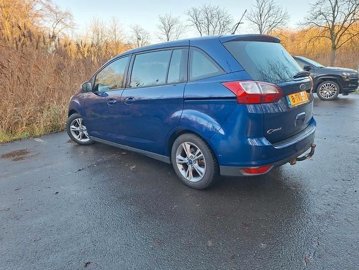 Gebruikt 2014 Ford Grand C-Max MPV | € 3.500 (Super prijs) - Afbeelding 1/4