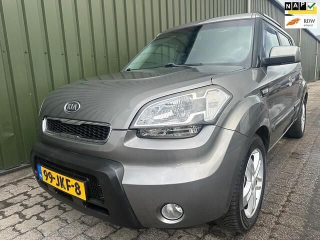 Grijs Gebruikt 2009 Kia Soul SUV | € 4.199 (Eerlijke prijs) - Afbeelding 1/4