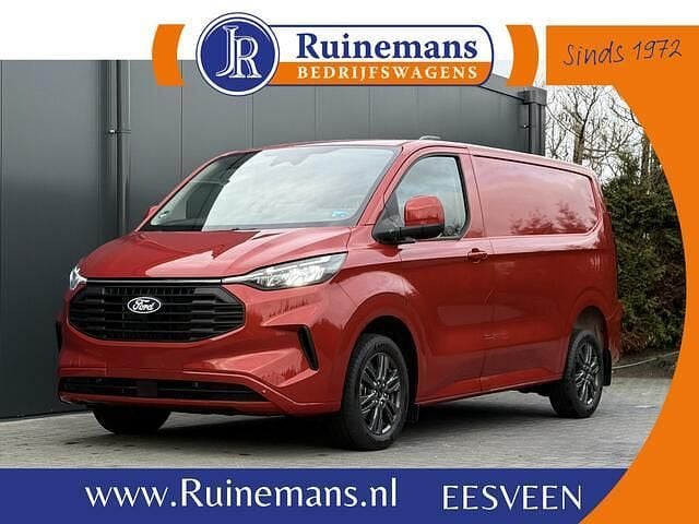 Rood (metallic) Gebruikt 2023 Ford Transit Custom Limited Van | € 29.950 (Eerlijke prijs) - Afbeelding 1/4