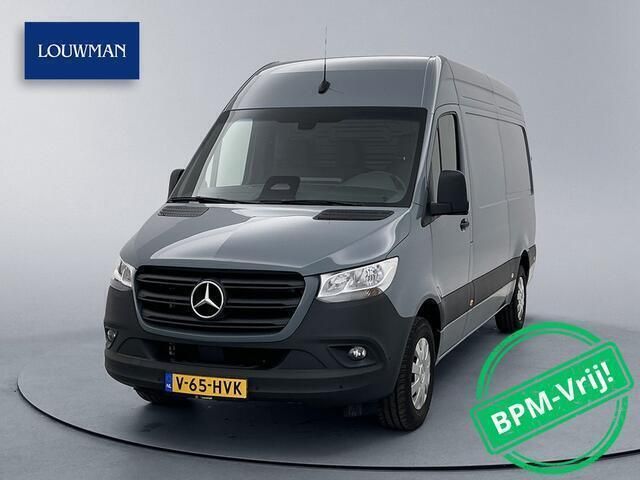 Grijs Gebruikt 2024 Mercedes Sprinter Van | € 44.745 (Duur) - Afbeelding 1/3