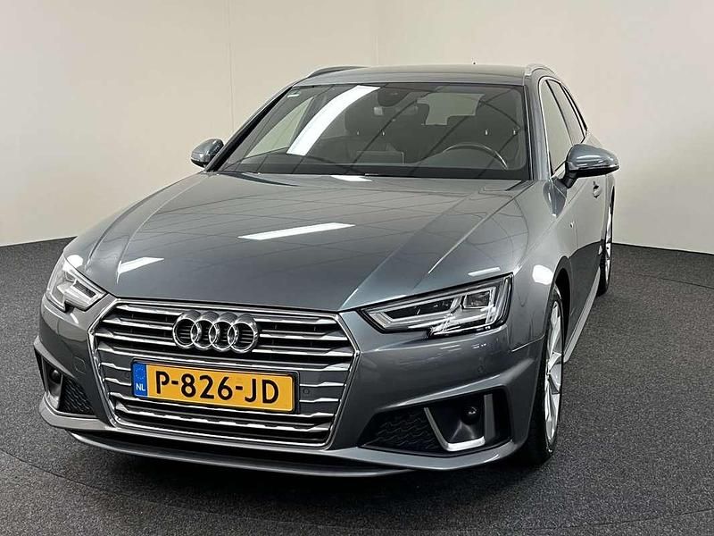 Occasion Audi A4 Black Edition 191 PK (140 kW) 2018 Grijs (metallic) Stationwagen