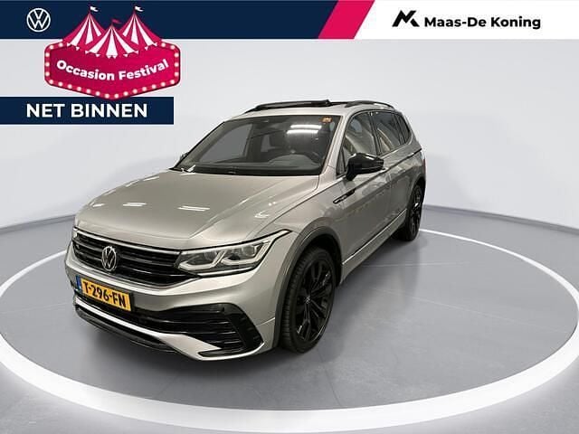 Zilver Gebruikt 2023 VW Tiguan Allspace Business+ SUV | € 42.440 (Eerlijke prijs) - Afbeelding 1/4