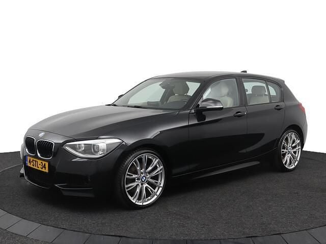 Occasion BMW 118 Executive 170 PK (125 kW) 2013 Zwart (metallic) Hatchback