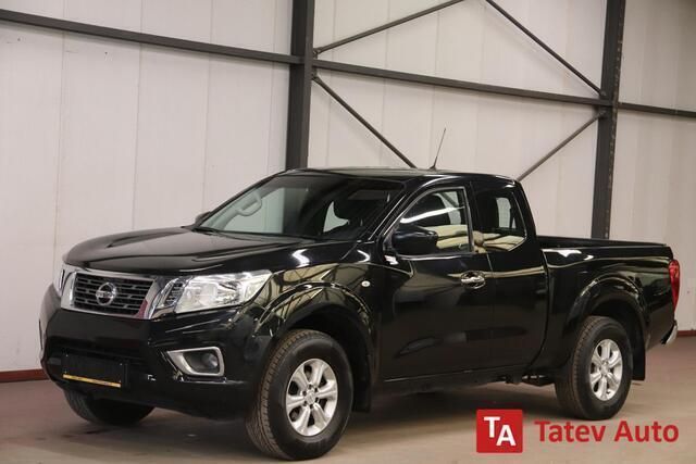 Zwart Gebruikt 2017 Nissan Navara Pickup | € 21.900 - Afbeelding 1/4