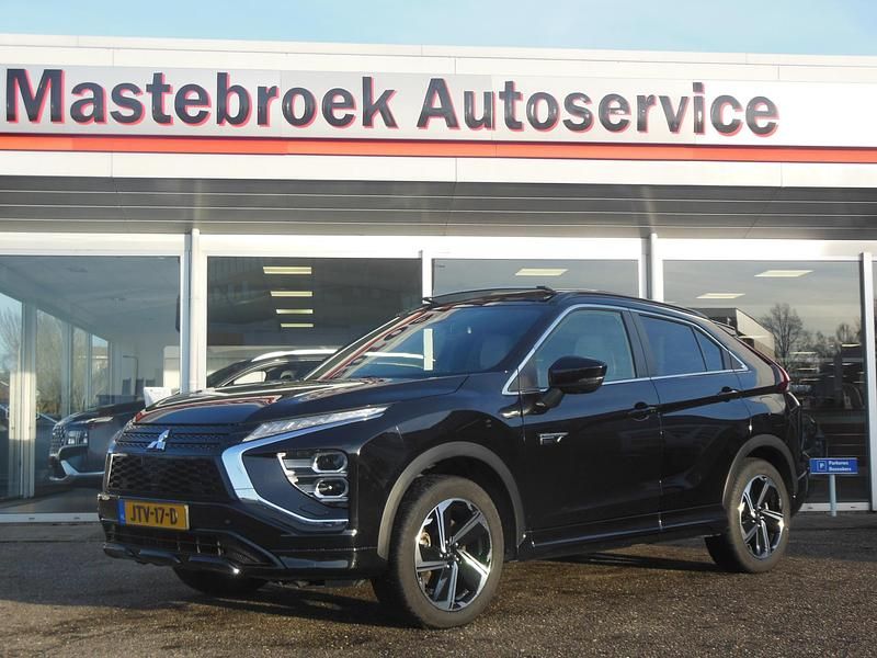 Zwart Occasion 2026 Mitsubishi Eclipse Cross Instyle SUV | € 24.950 (Super prijs) - Afbeelding 1/4