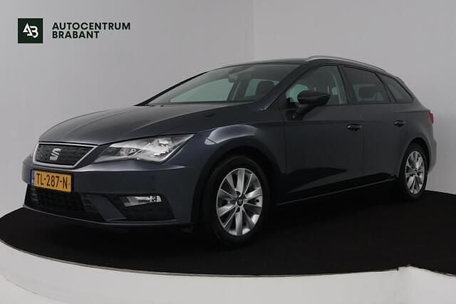 Grijs Occasion 2018 Seat Leon ST Business Stationwagen | € 11.945 (Eerlijke prijs) - Afbeelding 1/4