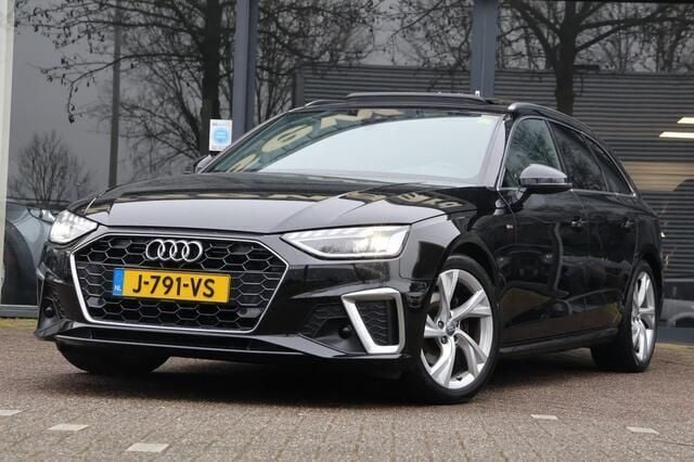 Zwart Gebruikt 2020 Audi A4 S-Line Stationwagen | € 29.945 (Iets duurder) - Afbeelding 1/4