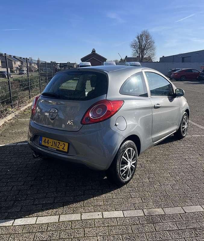 Occasion Ford Ka Trend 69 PK (50 kW) 2009 Grijs Hatchback