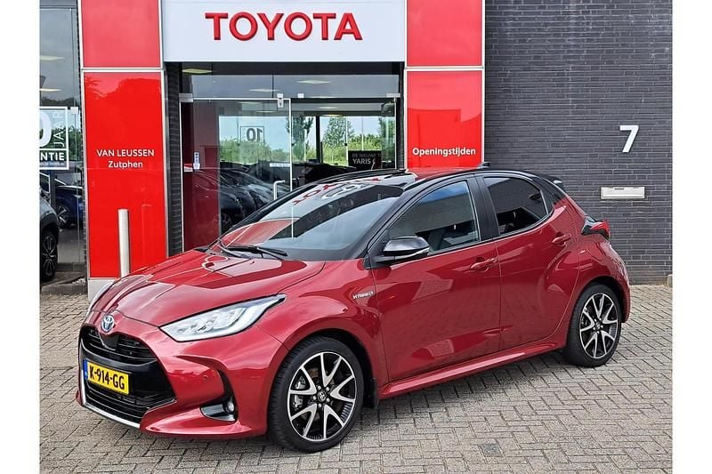 Gebruikt 2020 Toyota Yaris Hybrid Executive | € 22.999 (Super prijs) - Afbeelding 1/1