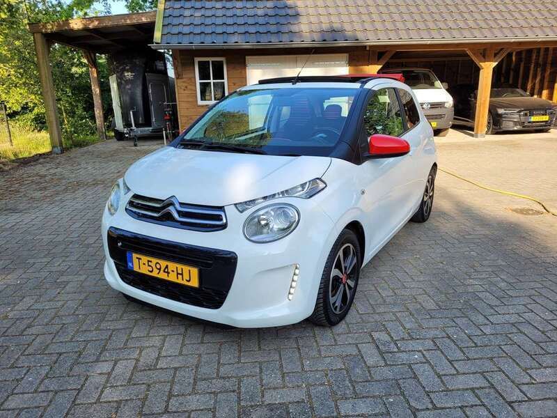 Wit Gebruikt 2017 Citroën C1 PureTech Hatchback | € 8.225 (Eerlijke prijs) - Afbeelding 1/4