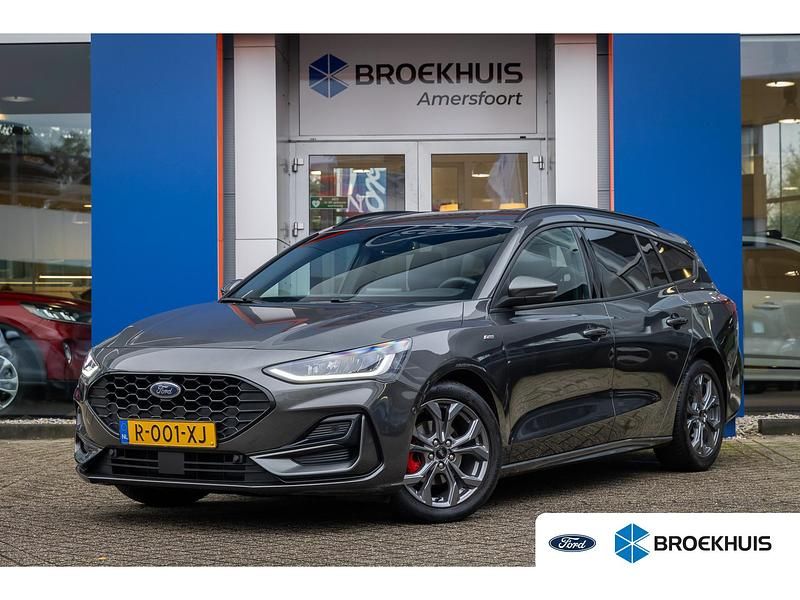 Grijs Gebruikt 2022 Ford Focus ST-Line Stationwagen | € 21.745 (Eerlijke prijs) - Afbeelding 1/4