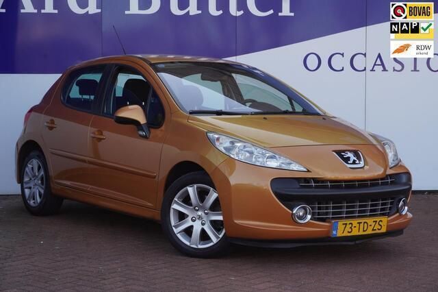 Oranje Gebruikt 2006 Peugeot 207 CC Cabriolet | € 3.499 - Afbeelding 1/4