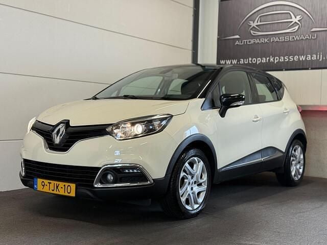 Wit Gebruikt 2014 Renault Captur Dynamique SUV | € 9.950 (Eerlijke prijs) - Afbeelding 1/4