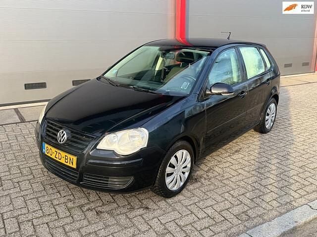 Zwart Occasion 2008 VW Polo Hatchback | € 750 (Super prijs) - Afbeelding 1/4