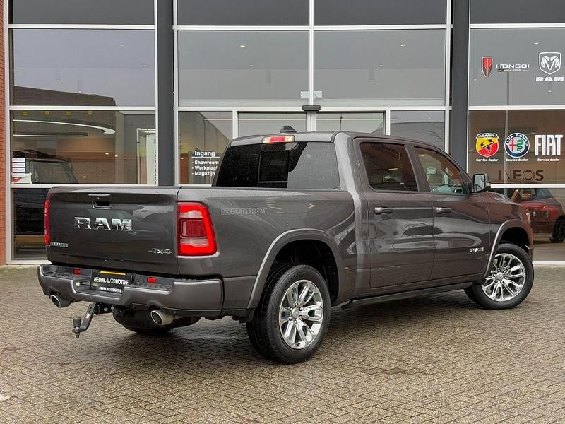 Occasion Dodge Ram 401 PK (294 kW) 2023 Grijs Pickup
