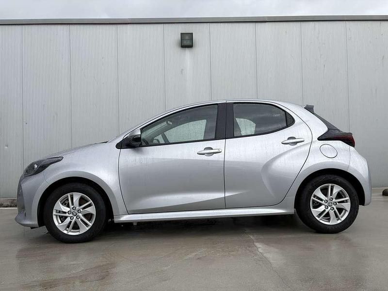 Occasion Toyota Yaris Hybrid Active 116 PK (85 kW) 2024 Grijs Hatchback