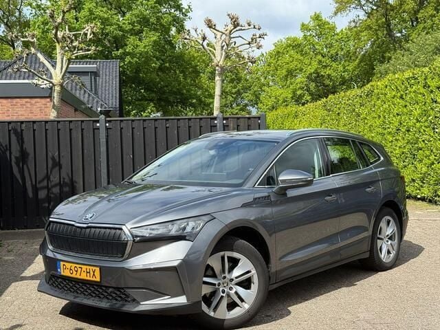 Grijs Gebruikt 2022 Skoda Enyaq iV SUV | € 20.900 (Super prijs) - Afbeelding 1/4