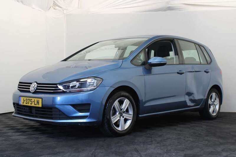 Blauw, metallic lak Gebruikt 2014 VW Golf Sportsvan Highline MPV | € 8.999 (Super prijs) - Afbeelding 1/4