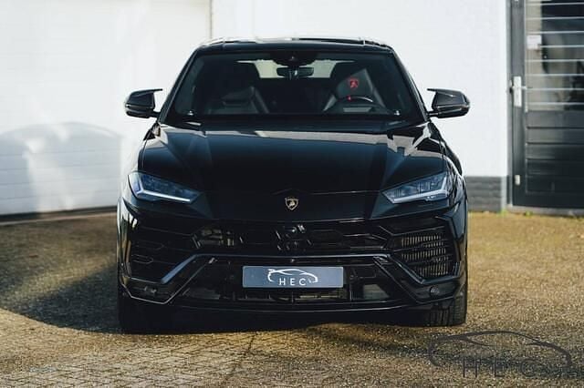 Occasion Lamborghini Urus 650 PK (478 kW) 2019 Zwart (metallic) SUV