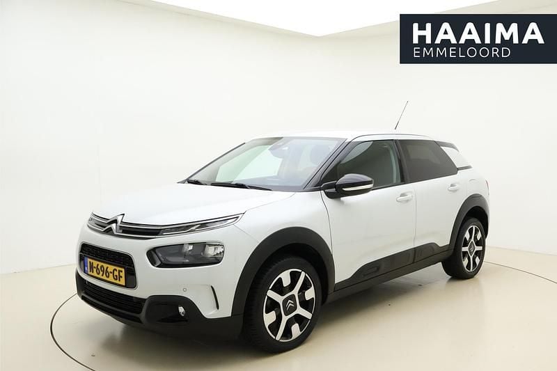 Wit Occasion 2022 Citroën C4 PureTech SUV | € 13.945 (Super prijs) - Afbeelding 1/4
