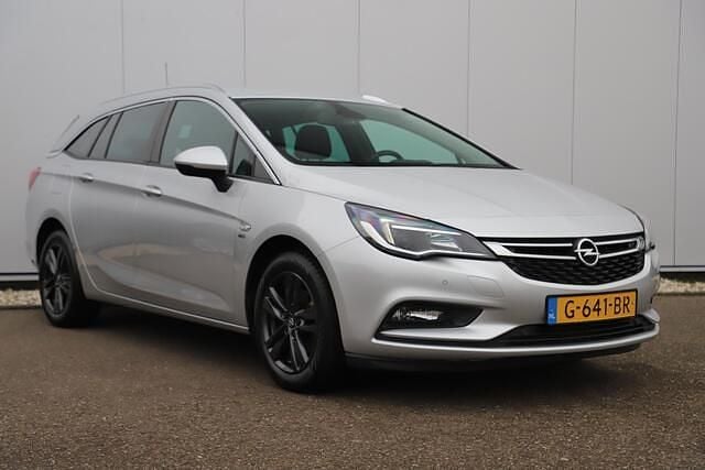 Occasion Opel Astra Edition 105 PK (77 kW) 2019 Grijs Stationwagen