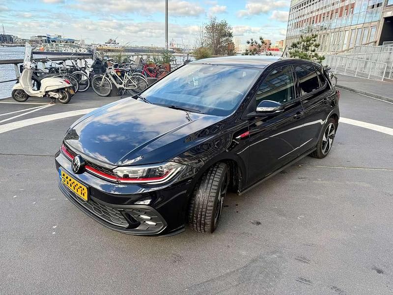 Zwart Gebruikt 2023 VW Polo GTI Hatchback | € 28.950 (Eerlijke prijs) - Afbeelding 1/4