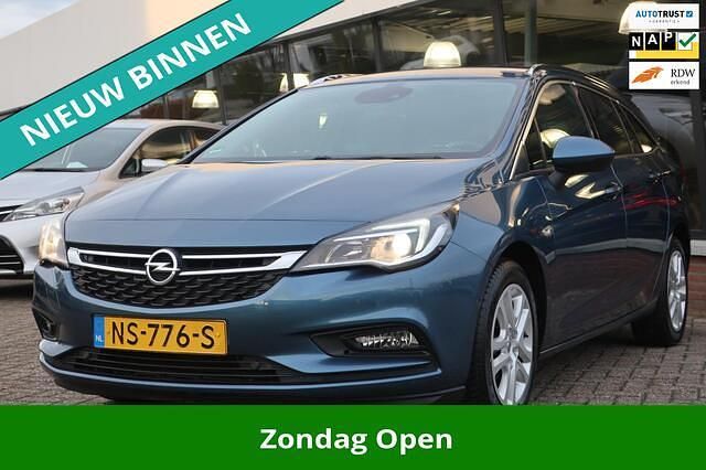 Blauw Gebruikt 2017 Opel Astra Innovation Stationwagen | € 9.945 (Goede deal) - Afbeelding 1/4