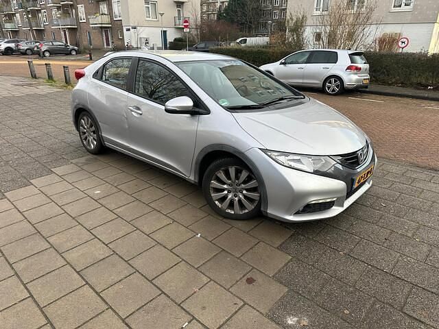 Occasion Honda Civic Sport 150 PK (110 kW) 2012 Grijs (metallic) Hatchback