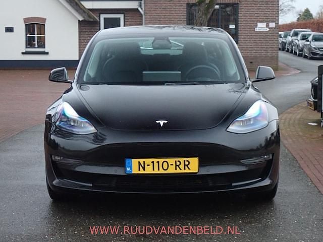 Occasion Tesla Model 3 Long Range AWD 366 kW (498 PK) 2021 Zwart Sedan