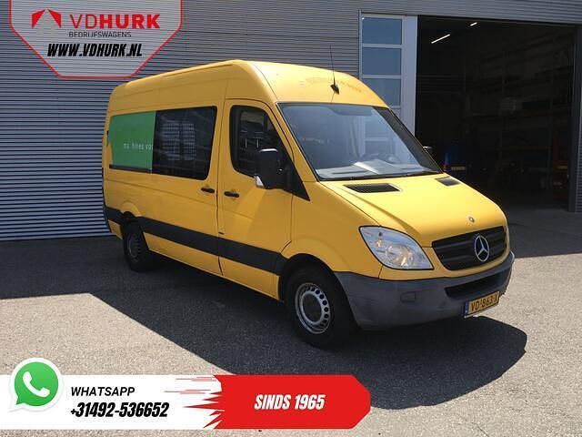 Geel Gebruikt 2013 Mercedes 316 Van | € 6.400 - Afbeelding 1/4