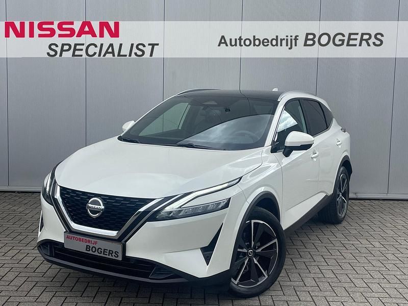 Wit Gebruikt 2022 Nissan Qashqai Tekna+ SUV | € 29.940 (Eerlijke prijs) - Afbeelding 1/4