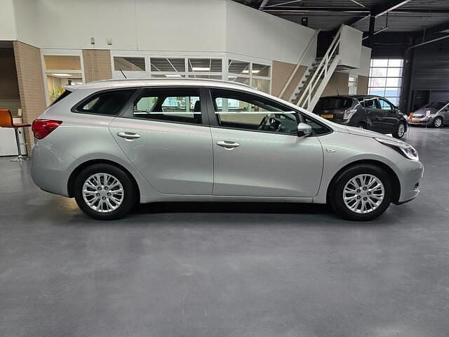 Occasion Kia Ceed Sportswagon Comfort 135 PK (99 kW) 2014 Grijs Stationwagen