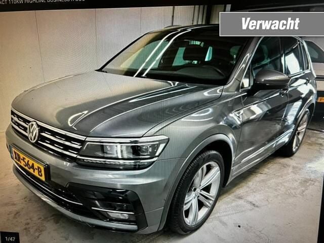 Grijs Gebruikt 2019 VW Tiguan R SUV | € 29.999 (Iets duurder) - Afbeelding 1/4