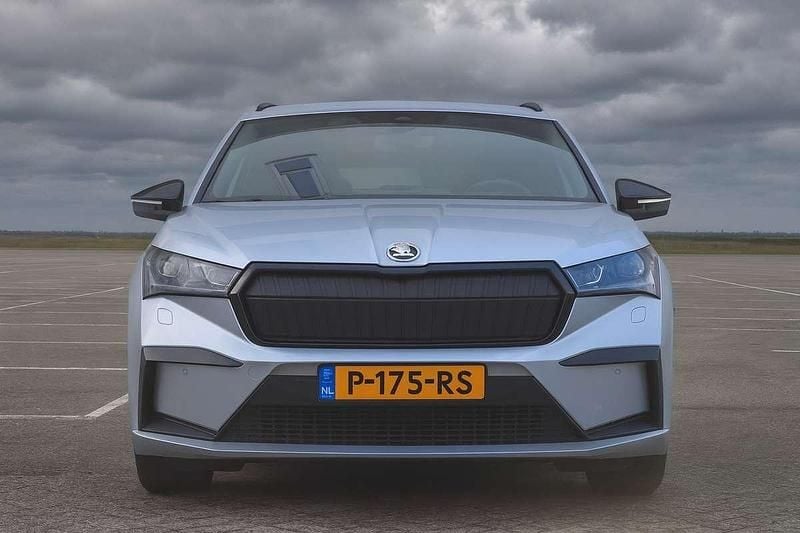Occasion Skoda Enyaq iV 131 kW (179 PK) 2022 Zilver SUV