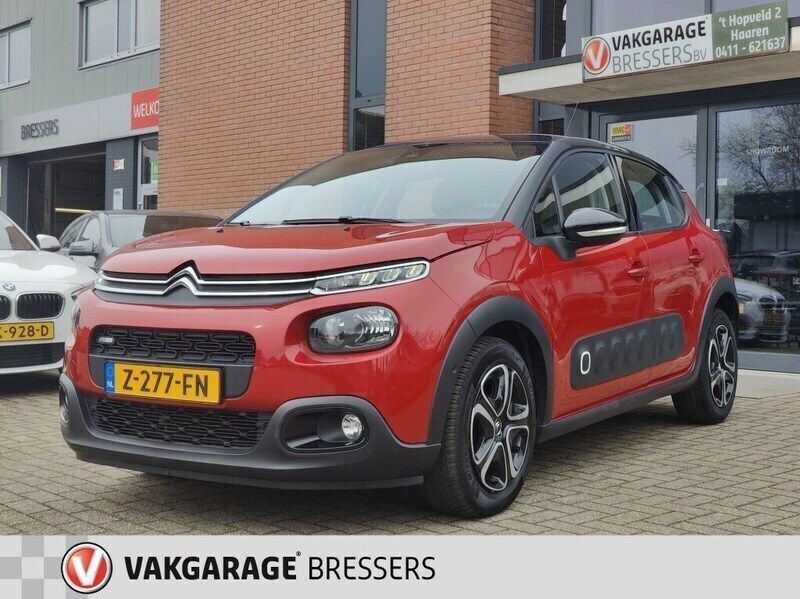Rood Gebruikt 2017 Citroën C3 Shine Hatchback | € 13.250 (Eerlijke prijs) - Afbeelding 1/4