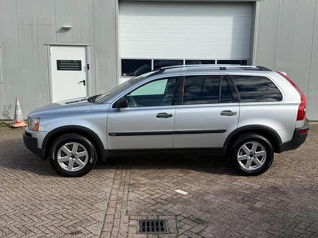 Grijs Gebruikt 2004 Volvo XC90 SUV | € 4.450 (Eerlijke prijs) - Afbeelding 1/4