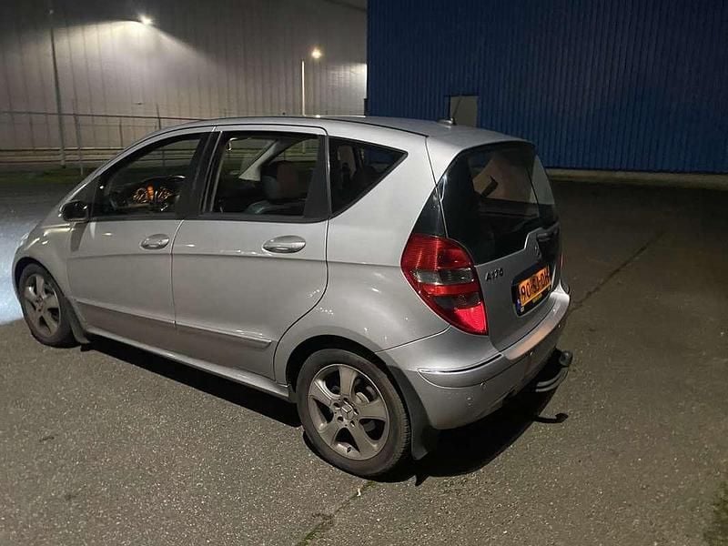 Occasion 2006 Mercedes A170 Avantgarde Sedan | € 2.100 (Eerlijke prijs) - Afbeelding 1/4