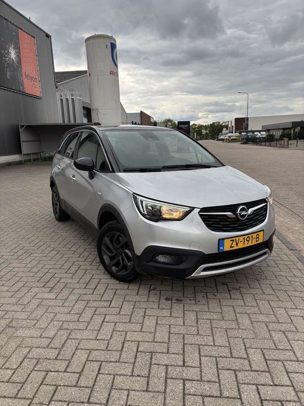 Grijs Gebruikt 2019 Opel Crossland X Edition SUV | € 12.999 (Eerlijke prijs) - Afbeelding 1/4