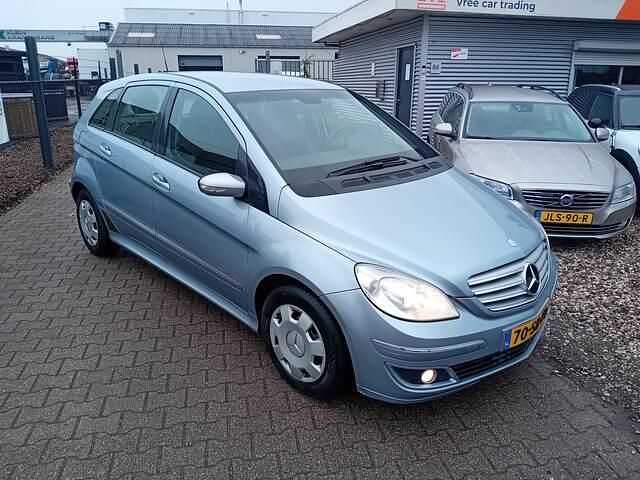Occasion Mercedes B170 116 PK (85 kW) 2005 Blauw (metallic) MPV