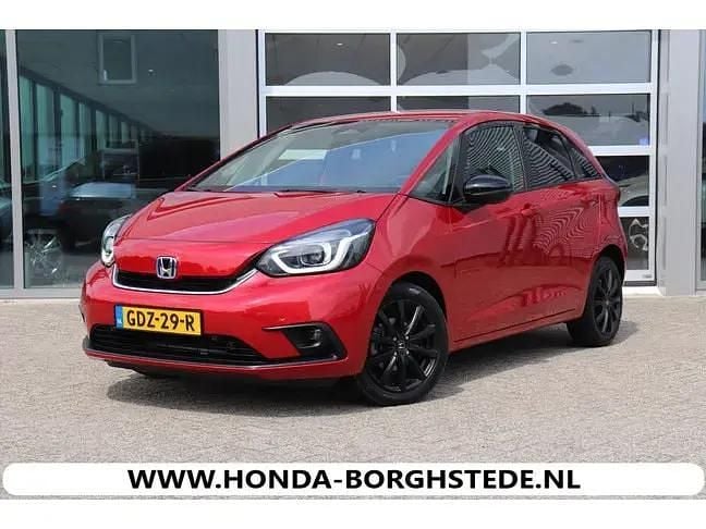 Rood Gebruikt 2022 Honda Jazz Executive Hatchback | € 23.950 (Eerlijke prijs) - Afbeelding 1/4