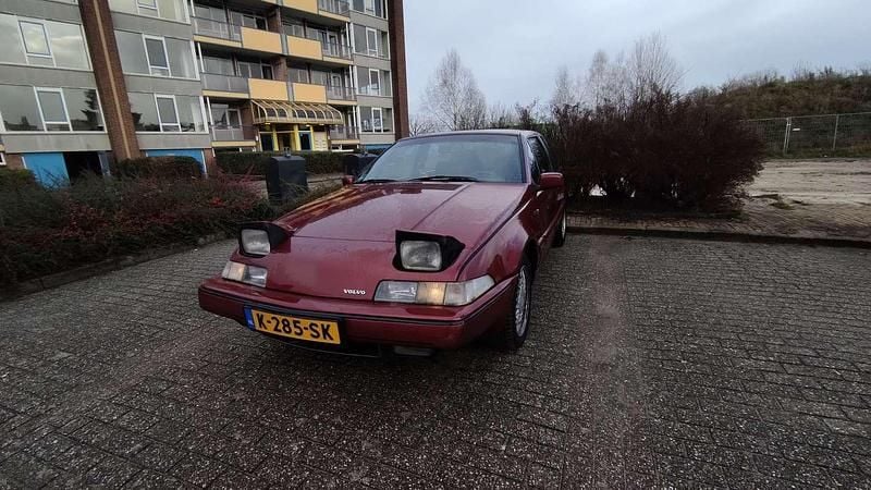Rood Gebruikt 1995 Volvo 480 Coupé | € 7.000 - Afbeelding 1/4